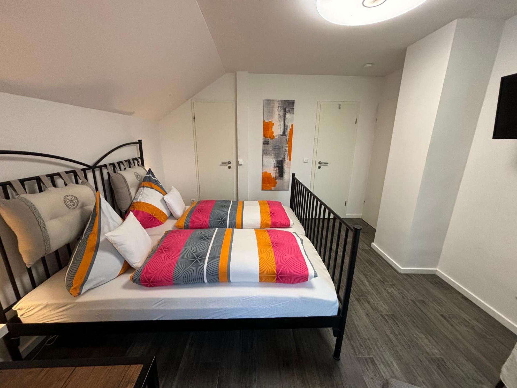 Haus Sonnenblick- Apartments Starnberg Rom bilde