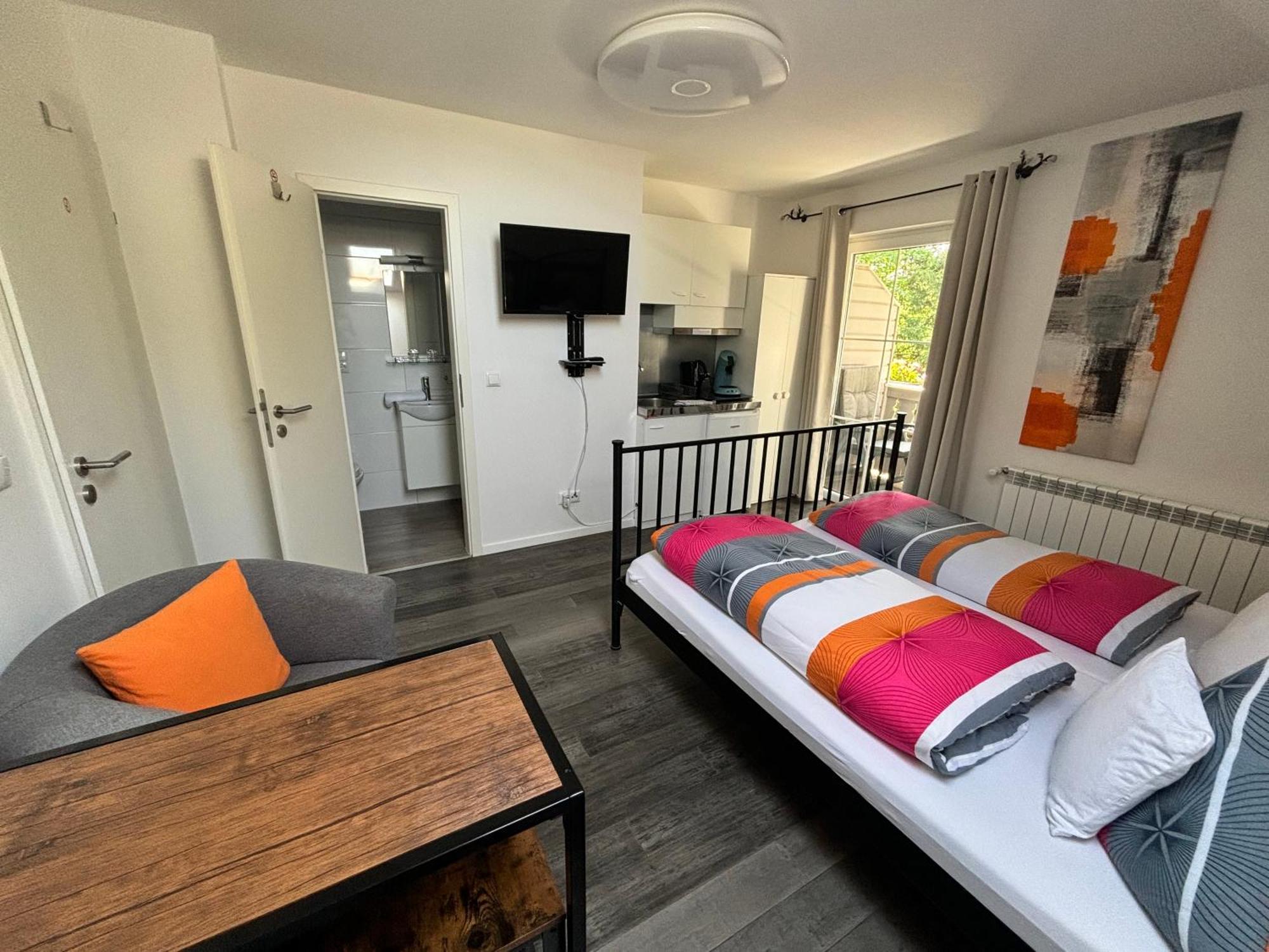 Haus Sonnenblick- Apartments Starnberg Rom bilde